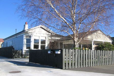 Photo of property in 26 Albert Street, Palmerston North, 4414
