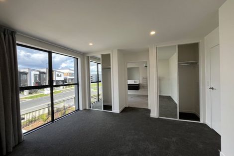 Photo of property in 5/36 Henry Tayler Rise, Wainui, 0932