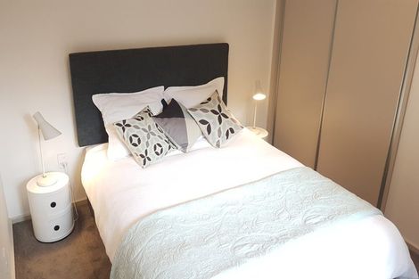 Photo of property in 30 Harland Street, Brooklyn, Wellington, 6021