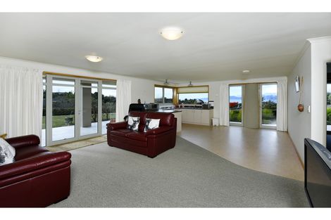 Photo of property in 46 Brabant Drive, Ruby Bay, Mapua, 7005