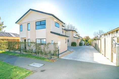 Photo of property in 2/3 Manning Street, Hamilton Central, Hamilton, 3204