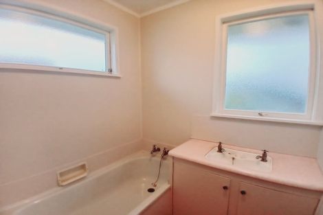 Photo of property in 295 Otumoetai Road, Otumoetai, Tauranga, 3110