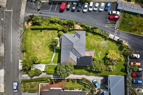 Photo of property in 56 Ranui Terrace, Tawa, Wellington, 5028