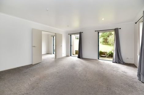 Photo of property in 33 Midshipman Court, Gulf Harbour, Whangaparaoa, 0930