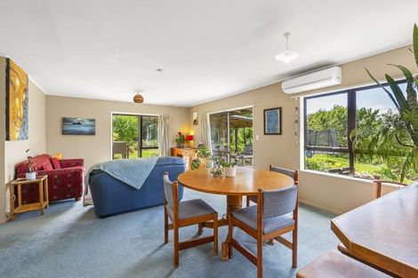 Photo of property in 385a Wainui Road, Raglan, 3297