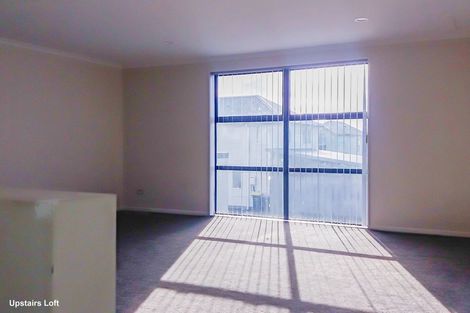 Photo of property in 7 Taupinga Way, Takanini, 2112