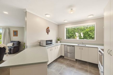 Photo of property in 2 Karamu Terrace, Pyes Pa, Tauranga, 3112
