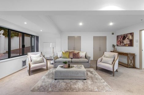 Photo of property in 2/10 Lilford Place, Half Moon Bay, Auckland, 2012