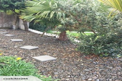 Photo of property in 29 Midhurst Avenue, Henderson, Auckland, 0612