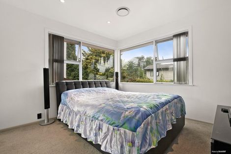 Photo of property in 10a Tirimoana Road, Te Atatu South, Auckland, 0602