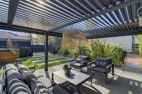 Photo of property in 275 Hills Road, Mairehau, Christchurch, 8013
