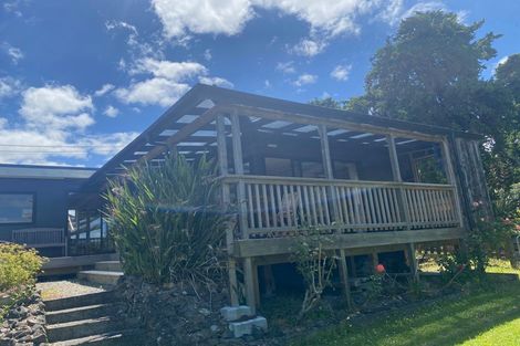 Photo of property in 6 Bonham Street, Pahi, Paparoa, 0571