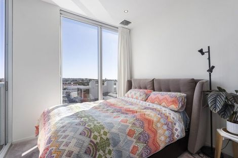 Photo of property in Sentinel Apartments, 806/3 Northcroft Street, Takapuna, Auckland, 0622