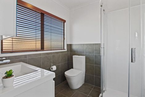Photo of property in 41 Kristin Lane, Albany, Auckland, 0632