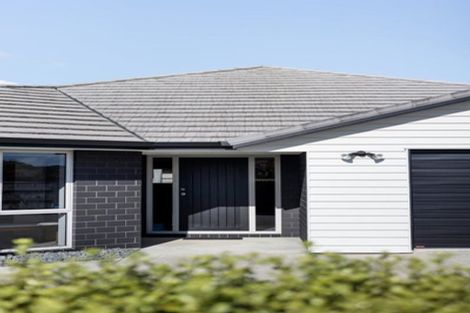 Photo of property in 45 Plescher Crescent, Leamington, Cambridge, 3432