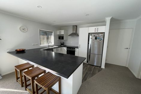 Photo of property in 121 Brian Crescent, Stanmore Bay, Whangaparaoa, 0932