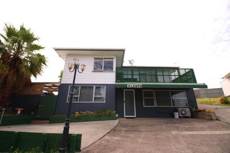 Photo of property in 20 Styca Place, Sunnyvale, Auckland, 0612