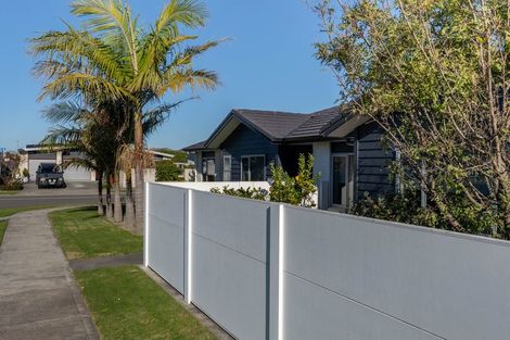 Photo of property in 12 Waimakariri Drive, Awatoto, Napier, 4110