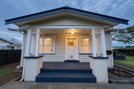 Photo of property in 33a Gloucester Road, Manurewa, Auckland, 2102