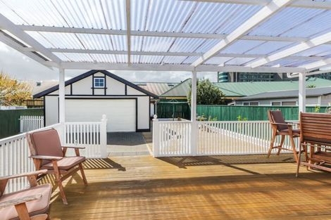 Photo of property in 19 Pilmuir Street, Hutt Central, Lower Hutt, 5010