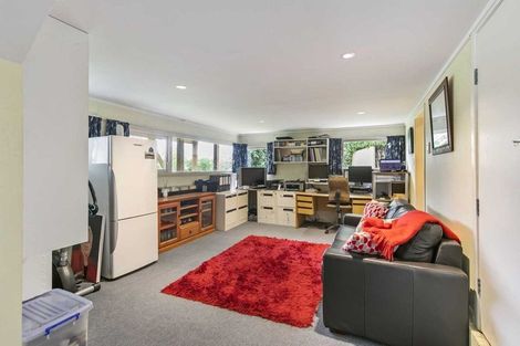 Photo of property in 1/8 Kororo Street, Northcote, Auckland, 0627