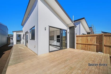 Photo of property in 12 Combat Street, Papakura, 2110