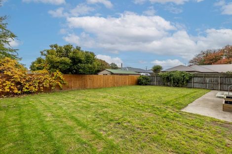 Photo of property in 4 Colina Street, Avonhead, Christchurch, 8042