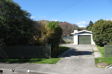 Photo of property in 1 Westminster Road, Wainuiomata, Lower Hutt, 5014