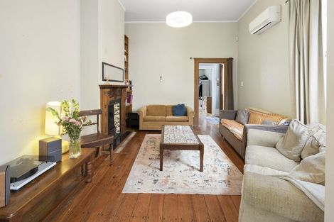 Photo of property in 43 Aro Street, Aro Valley, Wellington, 6021
