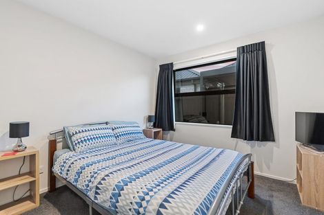 Photo of property in 71 Manakura Street, Russley, Christchurch, 8042