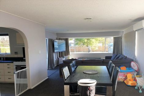 Photo of property in 74 Awamoa Road, Holmes Hill, Oamaru, 9401