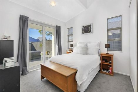 Photo of property in 17 Bottle Lake Drive, Parklands, Christchurch, 8083