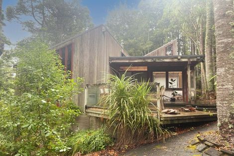 Photo of property in 52 Park Hill Road, Birkenhead, Auckland, 0626