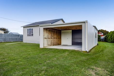 Photo of property in 12 Terou Street, Manaia, 4612