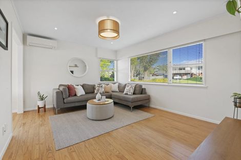 Photo of property in 116 Moore Street, Hillcrest, Auckland, 0627
