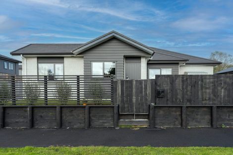 Photo of property in 1/32 Glenview Terrace, Glenview, Hamilton, 3206