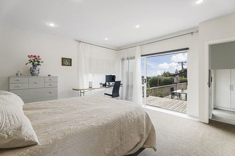 Photo of property in 13 Rimu Road, Stanmore Bay, Whangaparaoa, 0932