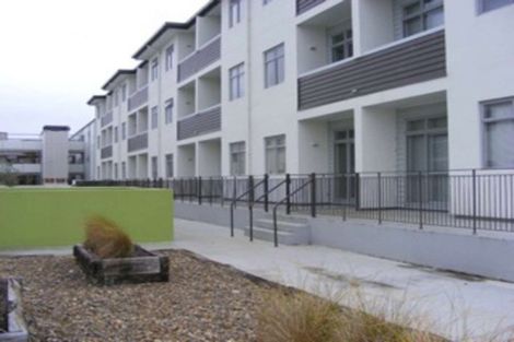 Photo of property in 2/11 Carlos Drive, Flat Bush, Auckland, 2016