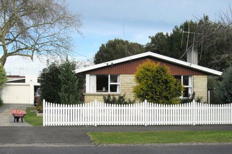 Photo of property in 70 Carrington Avenue, Silverdale, Hamilton, 3216