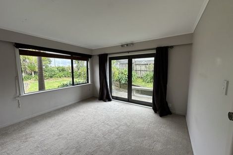 Photo of property in 557 East Coast Road, Browns Bay, Auckland, 0630