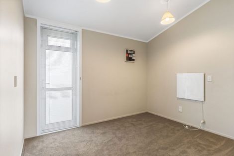 Photo of property in 116b Wellington Street, Pukekohe, 2120