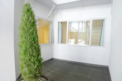 Photo of property in 2c/10 Augustus Terrace, Parnell, Auckland, 1052