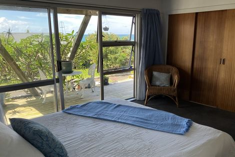 Photo of property in 43 Stratford Drive, Cable Bay, 0420