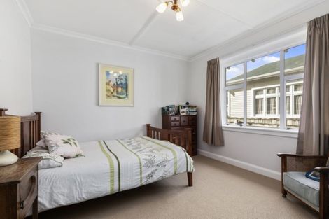 Photo of property in 25 Elizabeth Street, Petone, Lower Hutt, 5012