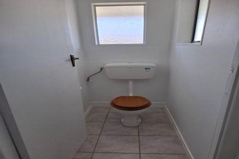 Photo of property in 34 Centreway Road, Orewa, 0931