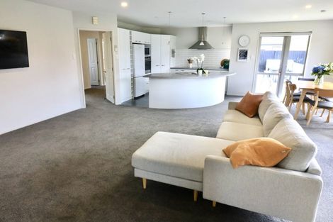 Photo of property in 18 Cyclamen Place, Aidanfield, Christchurch, 8025