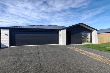Photo of property in 10 Fernbird Road, Rolleston, 7678