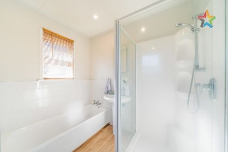 Photo of property in 7 Ruthven Road, Wainuiomata, Lower Hutt, 5014