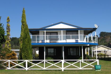 Photo of property in 38 Banks Street, Cooks Beach, Whitianga, 3591