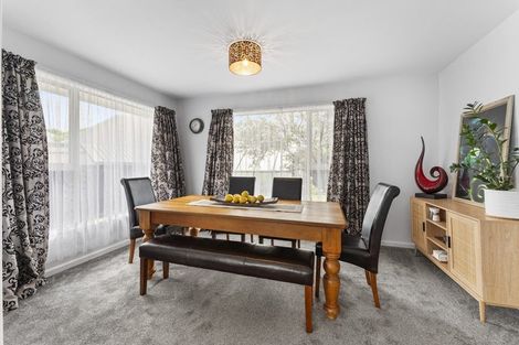 Photo of property in 6 Bentley Street, Russley, Christchurch, 8042